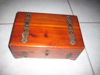 Rare Antique Wood Box/cedar Chest,  Dovetail Ends10 1/4 
