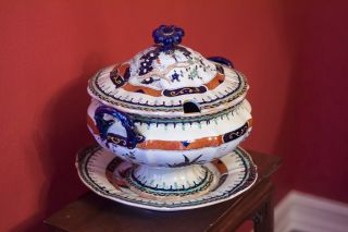 Museum Quality Masons 19th C.  Antique English Covered Tureen W/ Matching Platter photo