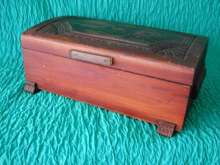 Antique/vintage Jewelry/treasure Wood Box W/cotswolds Art On Top 10.  5 