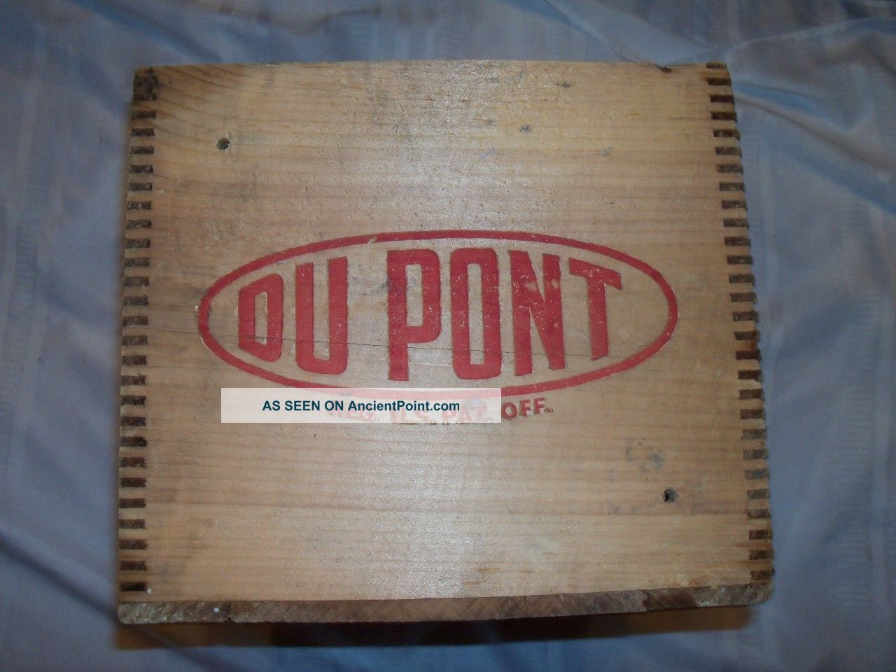 Dupont High Explosives Dangerous Dynamite Wood Box I.  C.  C.  - 14 - Dovetailed Box Boxes photo