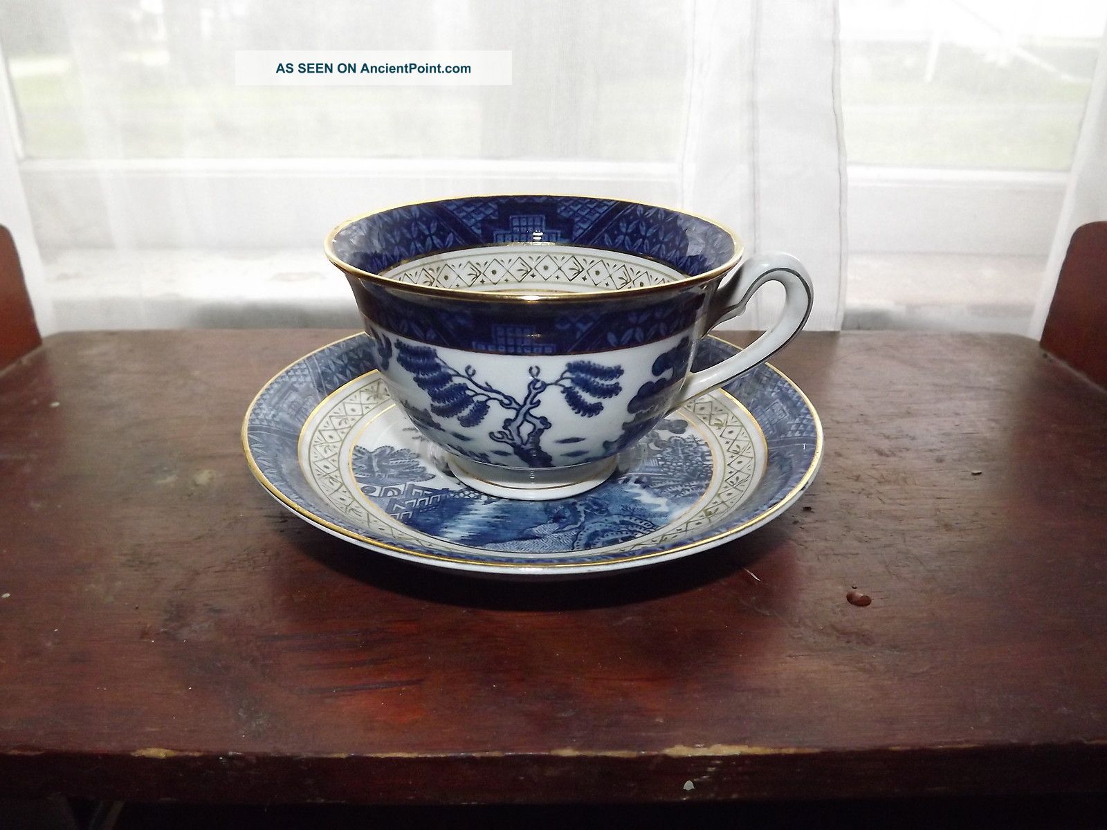 Ironstone Occupied Japan Blue Willow W/gold Gilt Bands Cup & Saucer Cups & Saucers photo