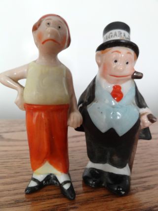 Maggie & Jiggs Made In Germany Niagara Falls Souvenir Shakers Signed Cop P S photo