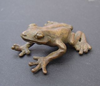 Antique Vintage Tarnished Bronze Brass Tree Frog Sculpture Desk Accessory photo