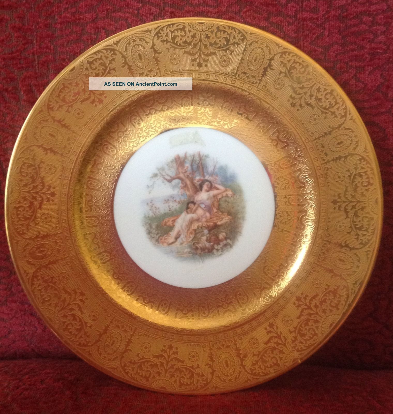 Cabinet Portrait Plate 22 Karat Gold Royal China Plates & Chargers photo