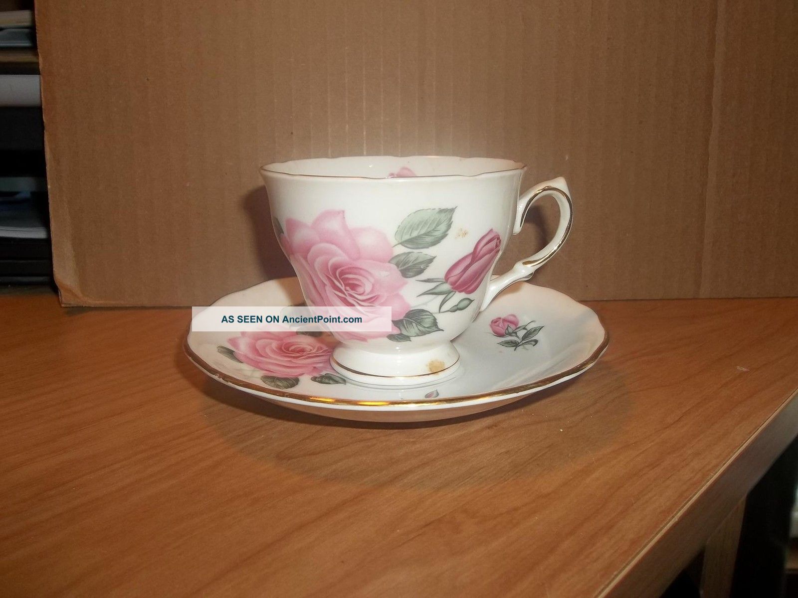 Royal Vale Made In England Cup & Saucer Cups & Saucers photo
