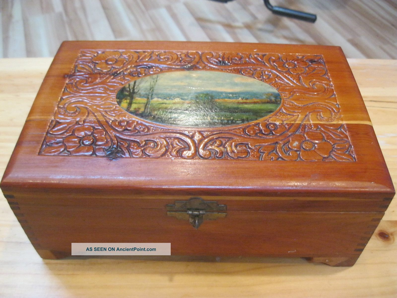 Vintage 10 X 7 X 3 Cedar Decorative Hand Carved W/ Picture Jewelry Box Boxes photo