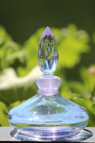 True Art Deco - Only Limited Items Light Violet Colour Perfume Bottle photo