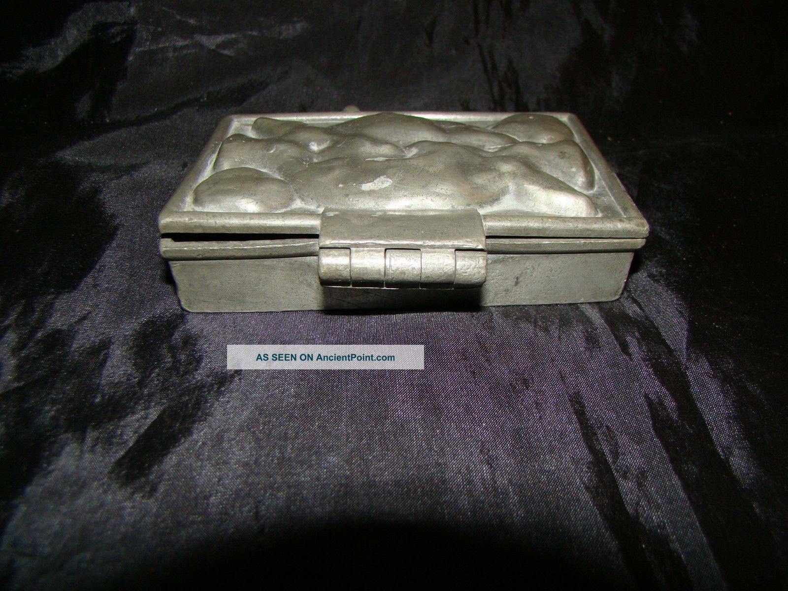  - antique_pewter_king_of_clubs_chocolate_or_ice_cream_mold_5_lgw