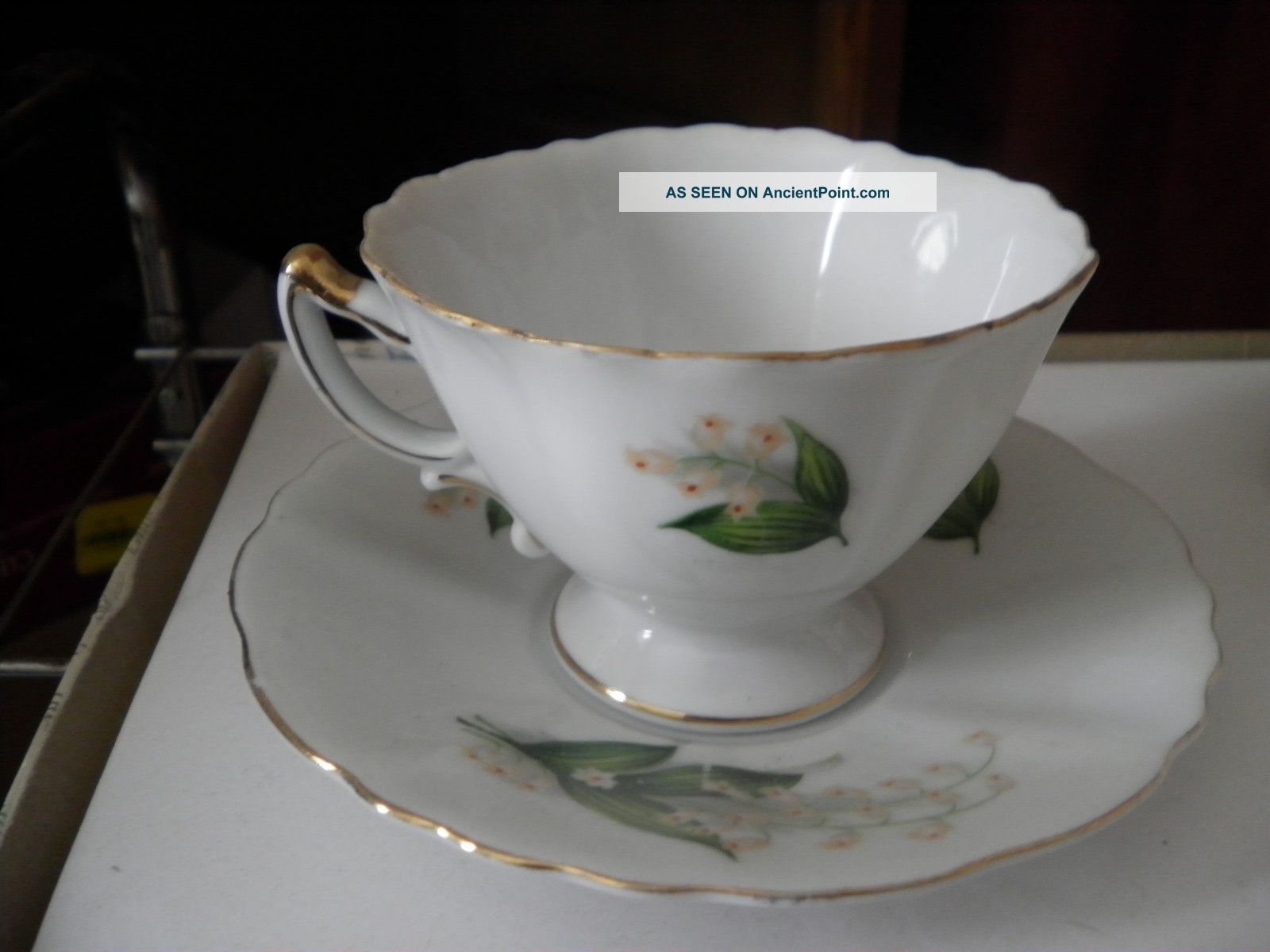Vintage Teacup And Saucer Euc Cups & Saucers photo