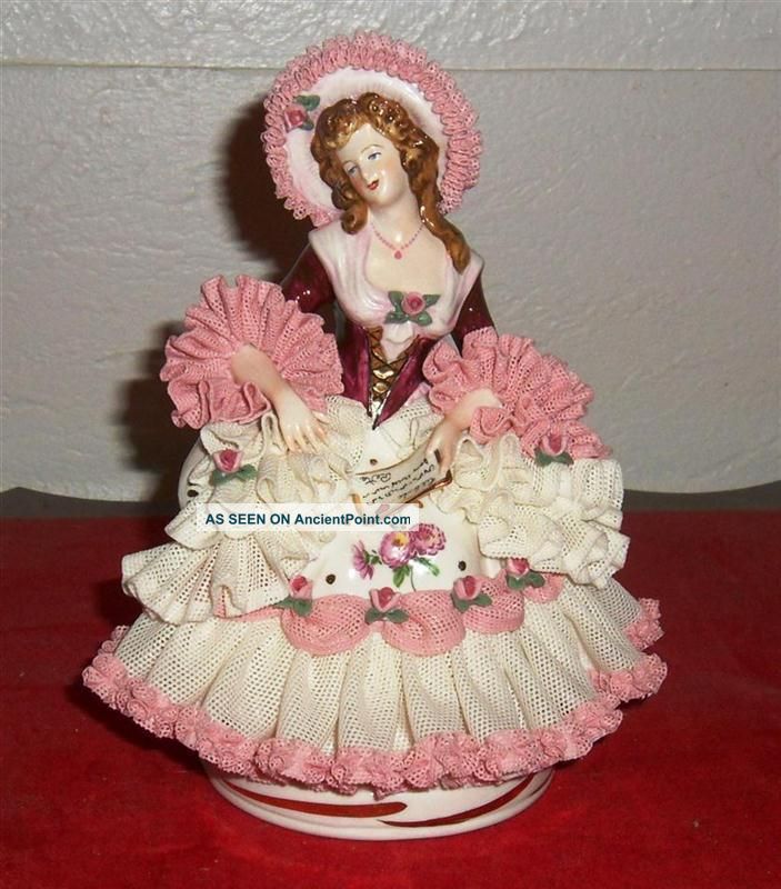 Exquisite German Dresden Porcelain Figurine 6 