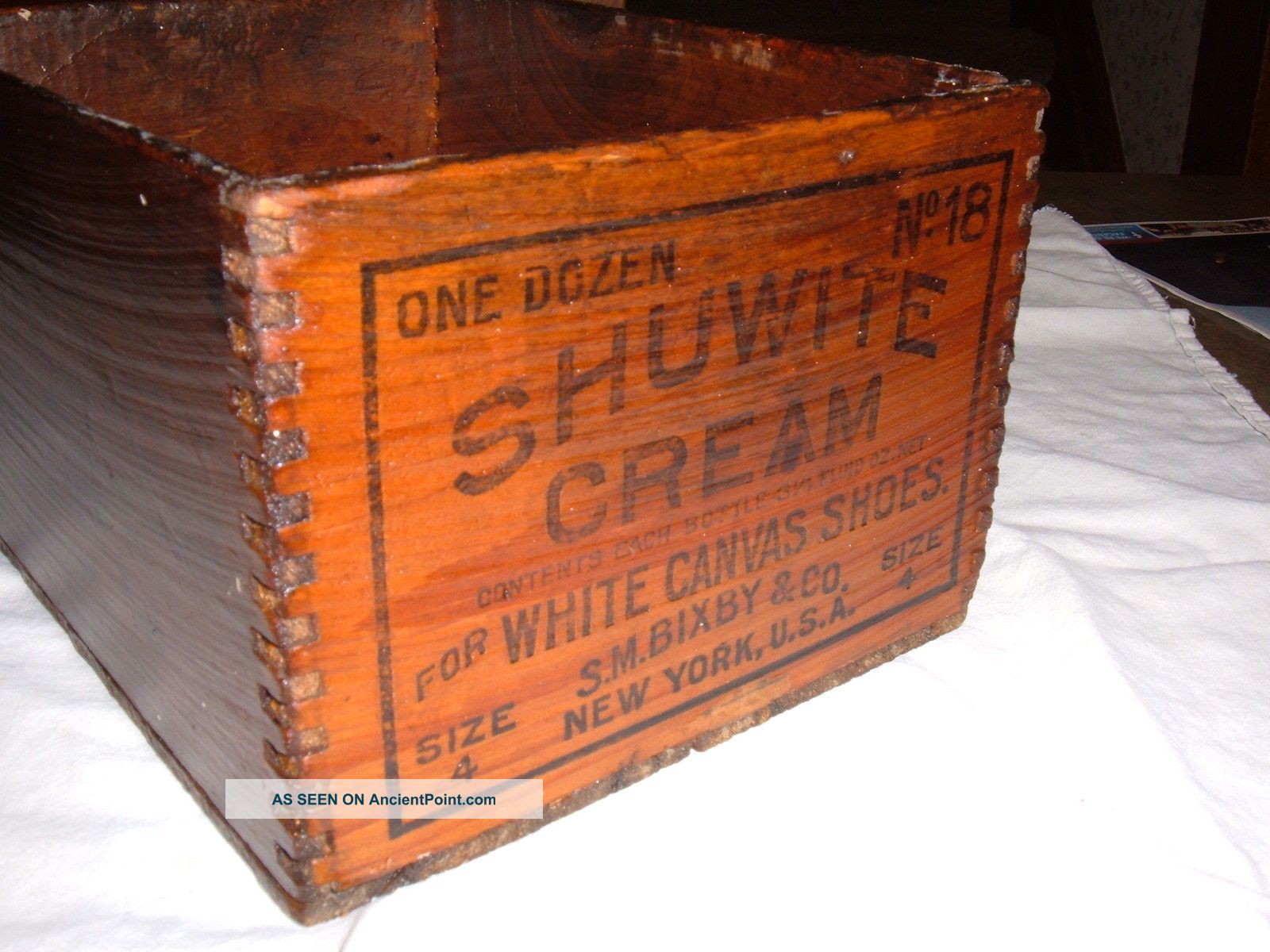 Primitive Finger Jointed Wooden Shuwite Cream Shoe Box,  S.  M.  Bixby & Co. Boxes photo