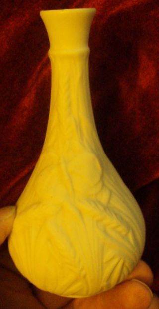 Antique Bennington? Parian Unglazed Porcelian Vase W/ Butterflies & Wheat No Res photo