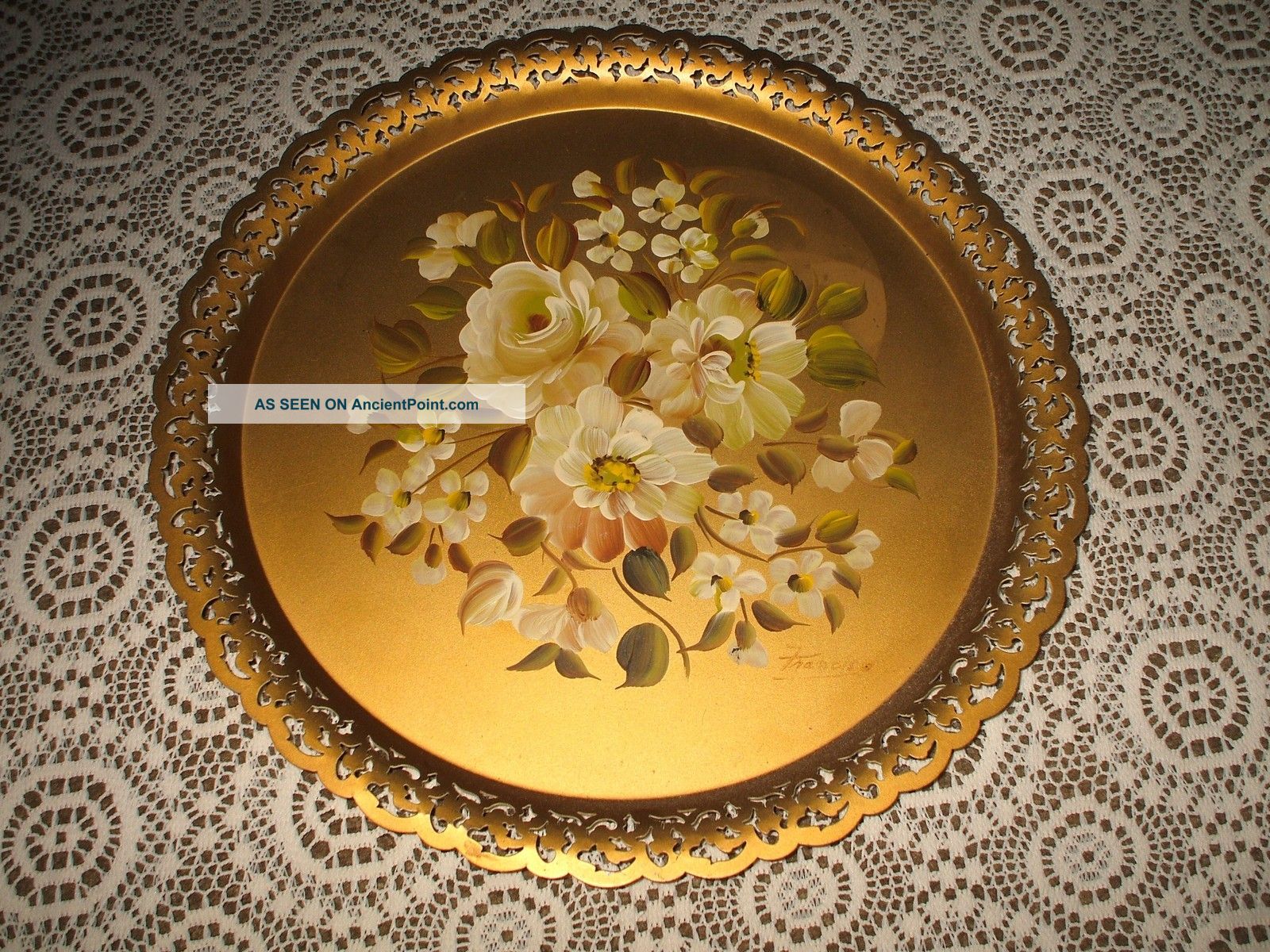 Toleware Round Nashco New York Hand Painted Pierced Edge Tole Tray Toleware photo