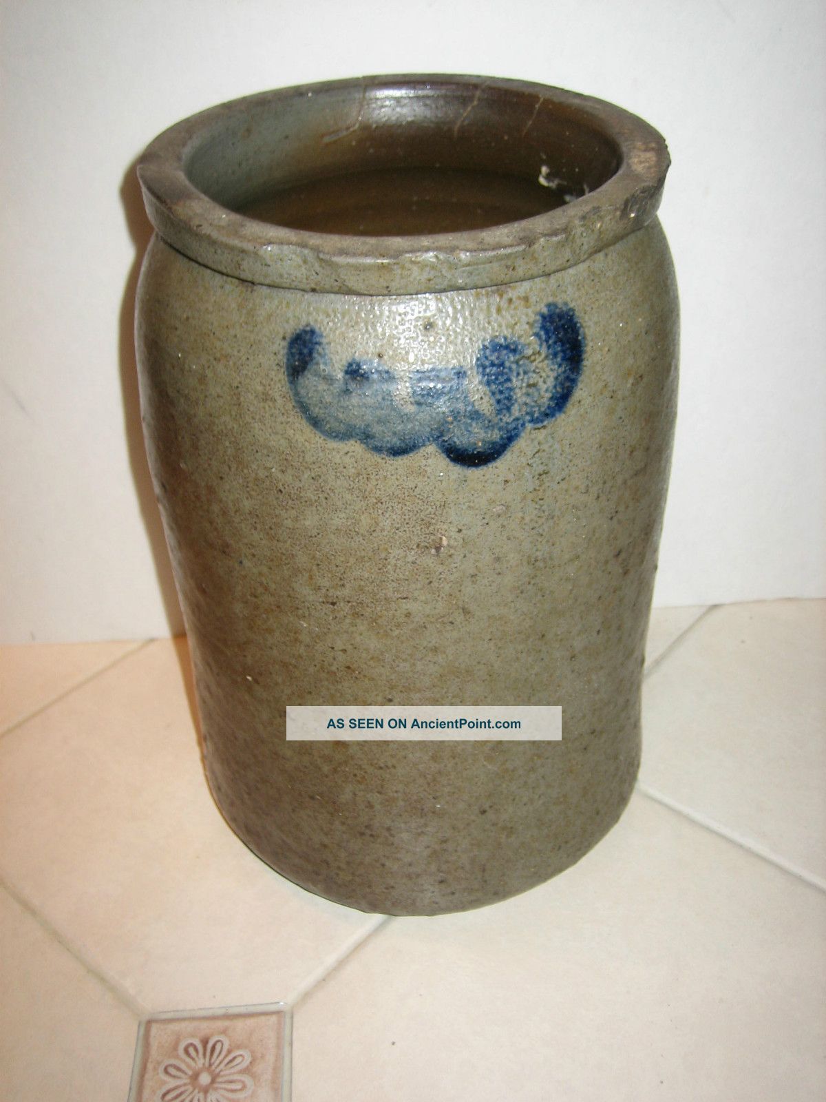 Antique Stoneware Salt Glaze Crock - Cobalt Decorated - 9 1/2 