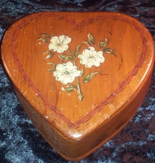 Vintage Heart Shaped Flower Hand Painted Wooden Antique Box 5 