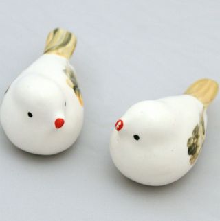 Vintage 2 Small Glazed Porcelain Ceramic Beauitiful Bird Figurine photo