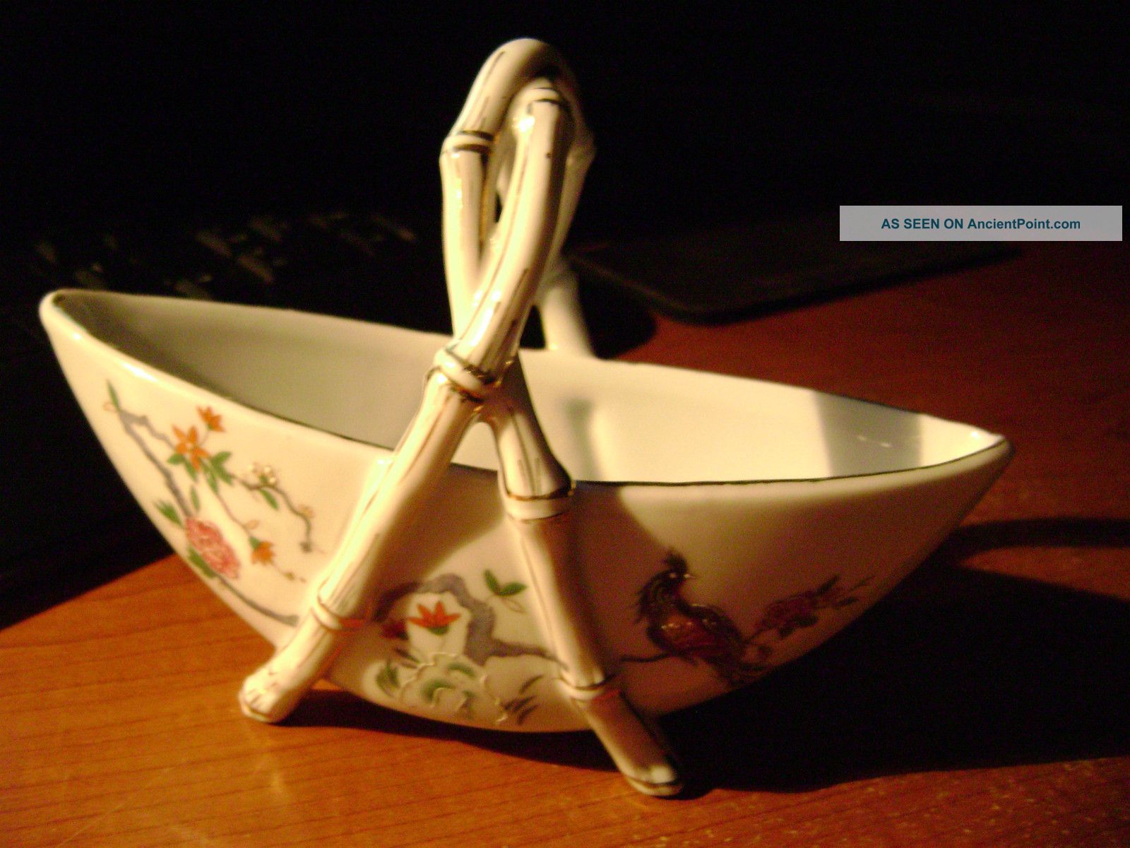 Vintage Laurel Wreath & Clover,  Japan Basket Plates & Chargers photo