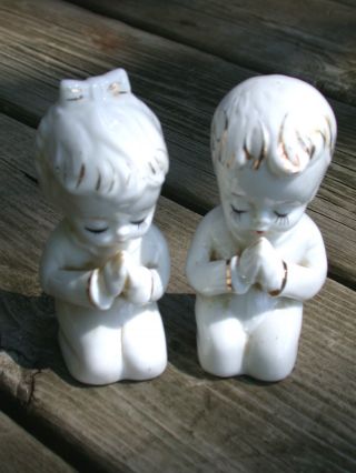 Vintage Praying Children Salt & Pepper Ceramic Collectibles Alter Boy & Girl photo