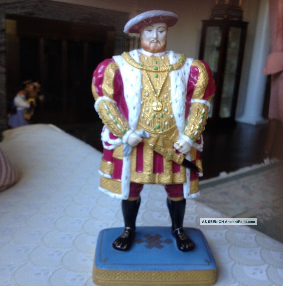 Royal Worcester.  Henry Viii Figurines photo