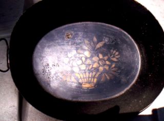 Mid 1800 ' S New England Tole Decorated Bread Pan With Bail Handles photo