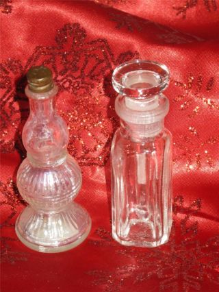 Vintage/antique Old Medicine/perfume Bottles Glass Estate Find See P0 photo