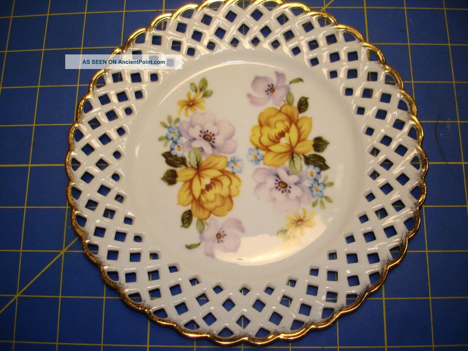 Pretty Designed Porfin Cluj - Napoca Laced Plate Bowls photo