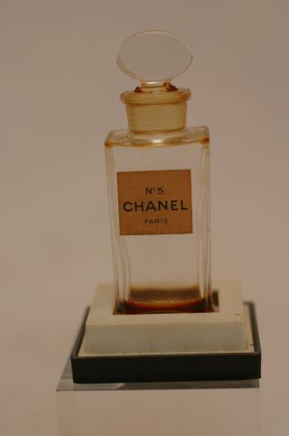 Vintage Old Chanel N°5 Cut Glass Perfum Bottle photo