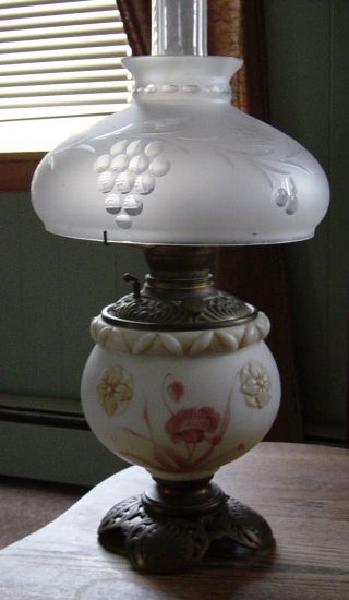 Excellent Period Lamp photo