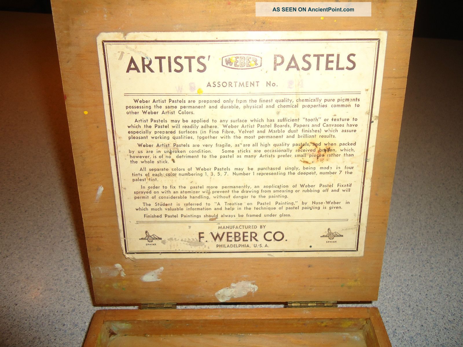 Vintage ✰ Weber Co.  Artist Pastel Colors Empty Wooden Box W/ Cool Clasp Hook Boxes photo