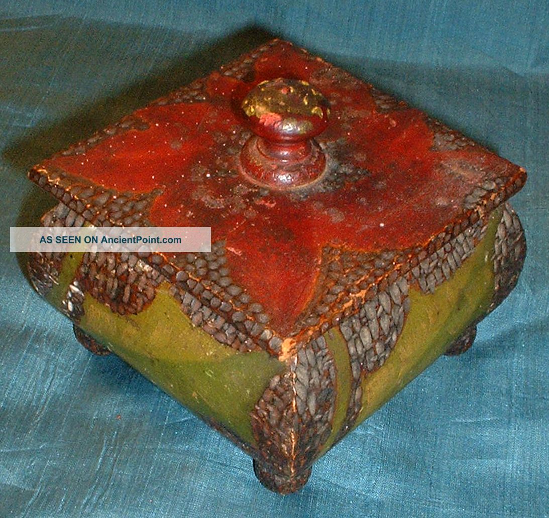 Antique Treen Tramp Folk Art Hand Made Painted Wood Box Poinsettia Christmas Boxes photo