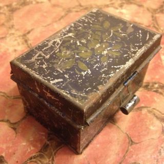 Primitive Antique Miniature Metal Tin Tolebox Pail Handpainted 19th C Document photo