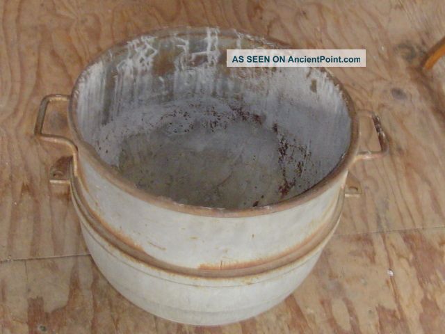 Upu Large Metal Pot Iron Kettle With Handles Big Huge Local Pickup Metalware photo