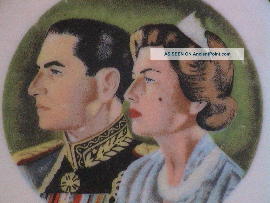Iran Antique Decorative Plate With Picture Of Mohammed Reza Pahlavi And Soraya Plates & Chargers photo