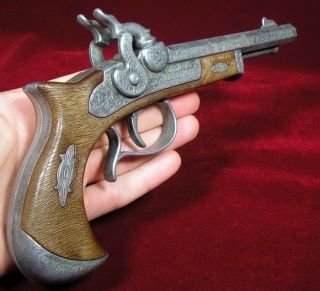 Antique Derringer Gun Replica Fast photo