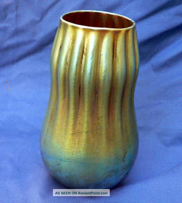 Laege Vintage Gold Favrile Iridescent Gourd Squash Shaped Art Glass Vase Vases photo