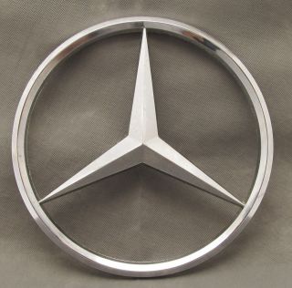 Vintage Badge Mercedes - Benz photo