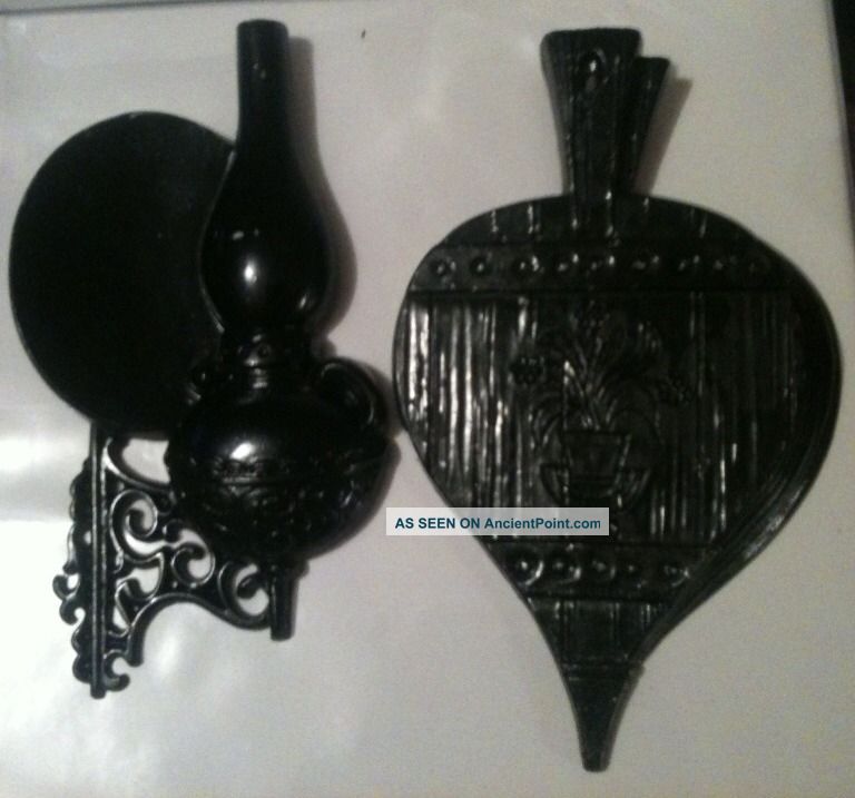 1966 Sexton Cast Metal Wall Hanging Plaques.  Oil Lamp And Fan. Metalware photo