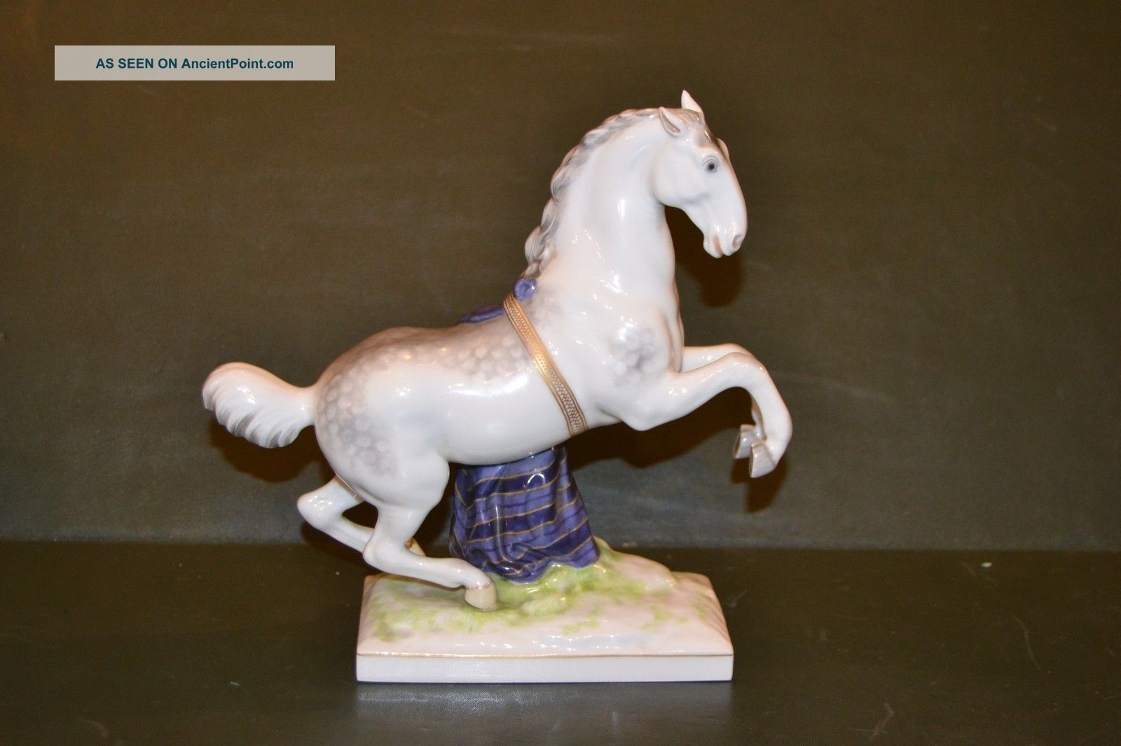 Kpm Horse Porcelain 19 Th Century Figurines photo