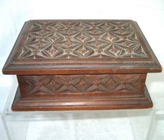 C.  1905 - 1917 Arts & Crafts Movement Forward Biltmore Nc Carved Wood Box Aafa Nr photo