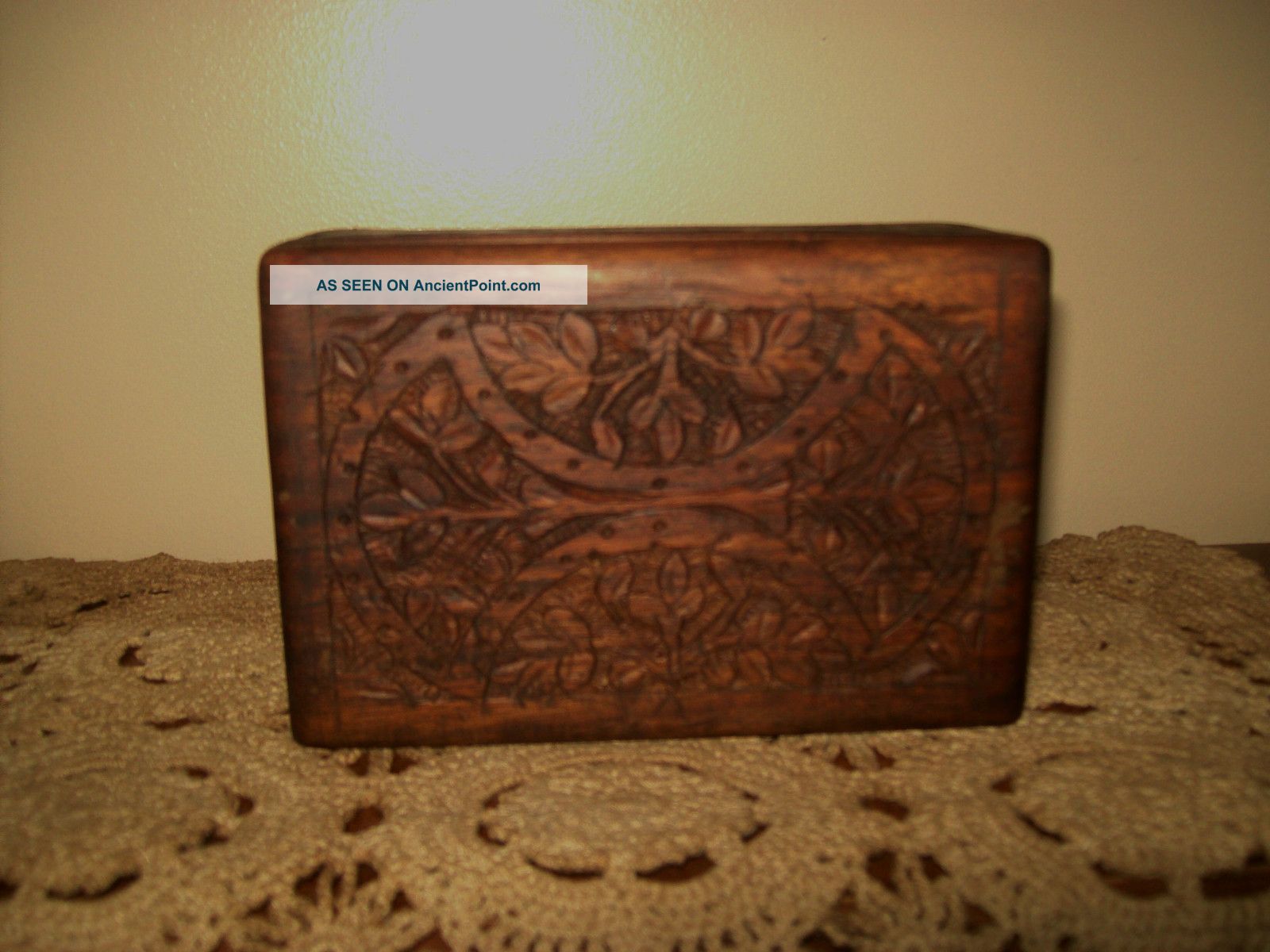 Vintage Carved Wood Floral & Leaves Small Trinket/keepsake Box Boxes photo