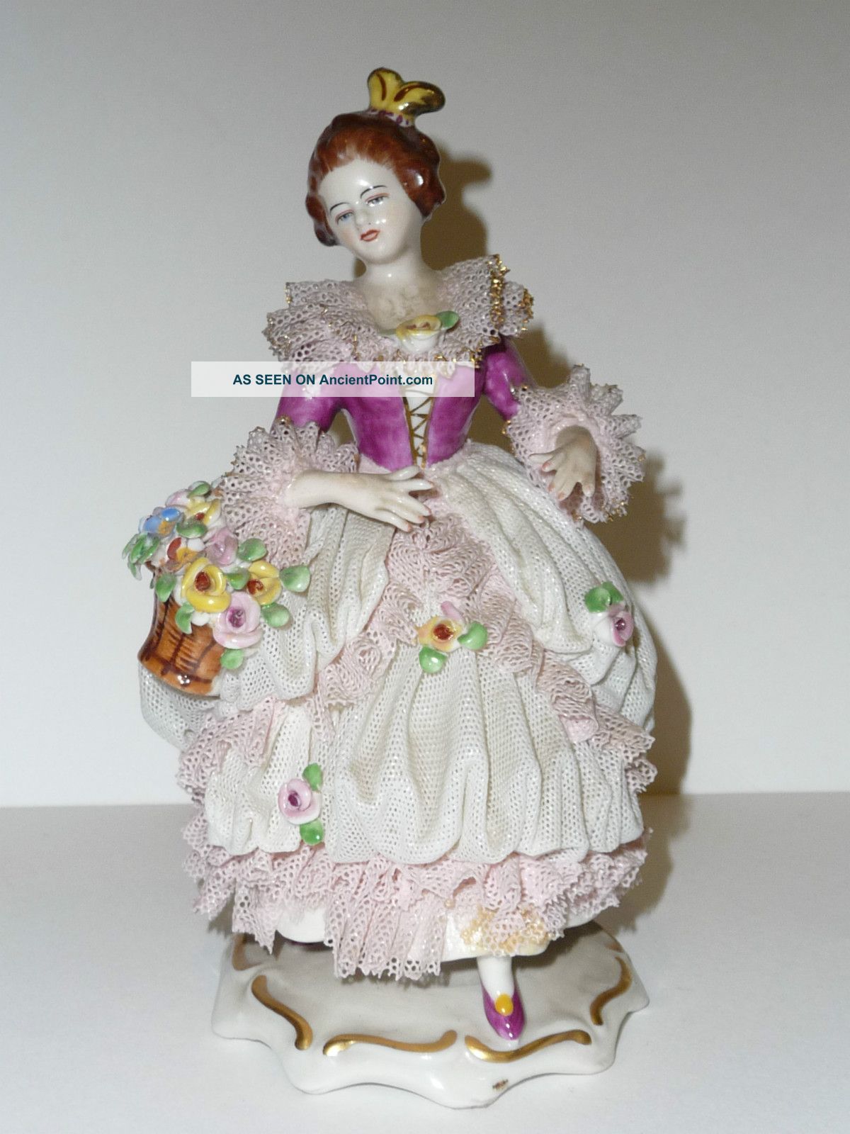 Vintage Dresden Porcelain Figurine Figurines photo