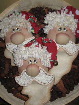 Primitive Hc Winter Christmas Holiday Santa Claus Set 3 Bowl Fillers Ornies photo