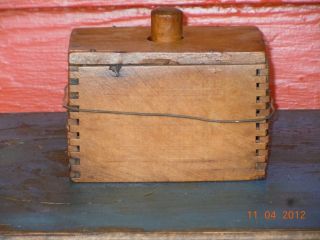 Primitive Wooden Butter Mold Press Box, photo