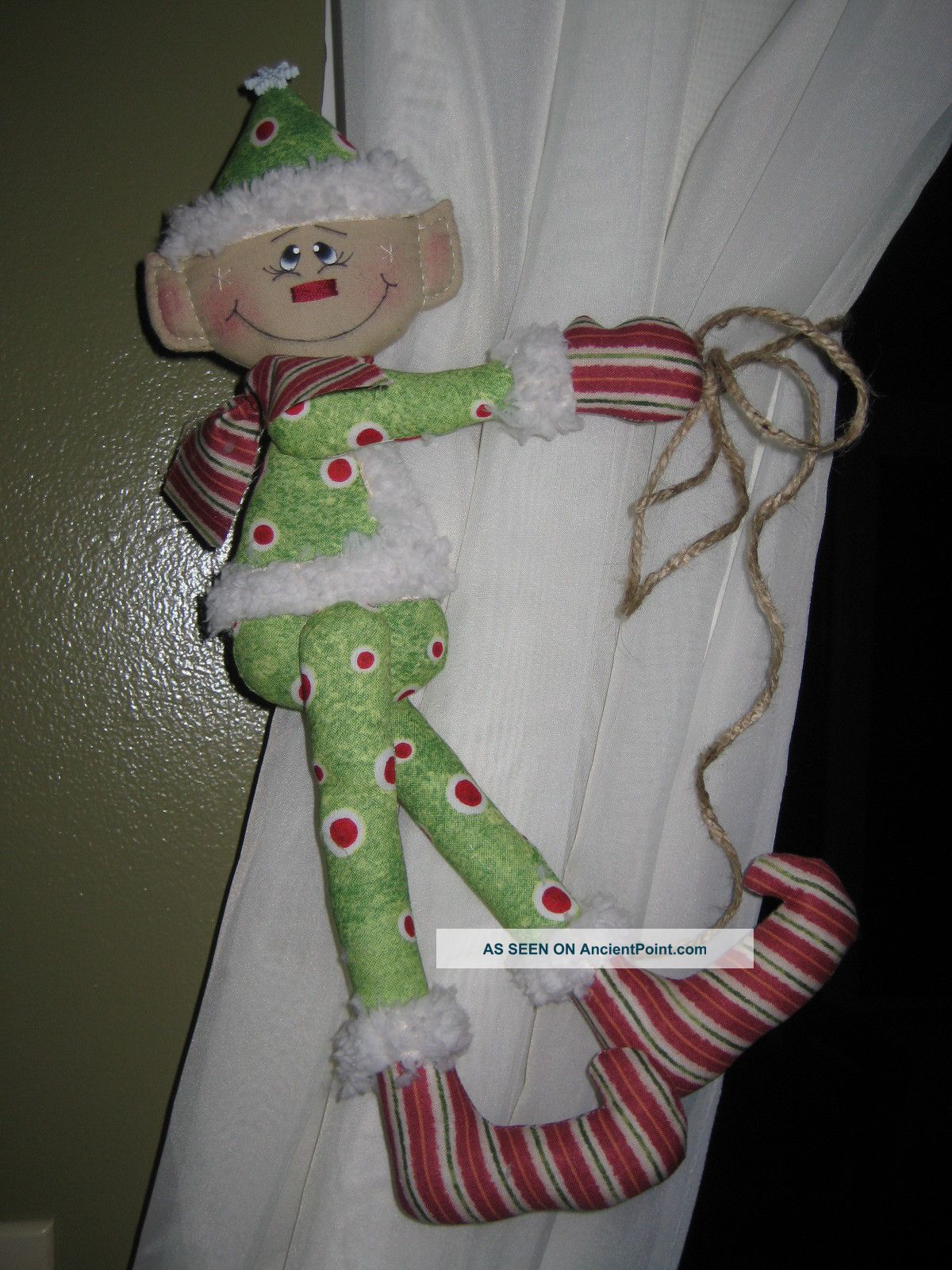 Primitive Hc Holiday Christmas Hanging Santa Claus Helper Elf Doll Hugger Primitives photo