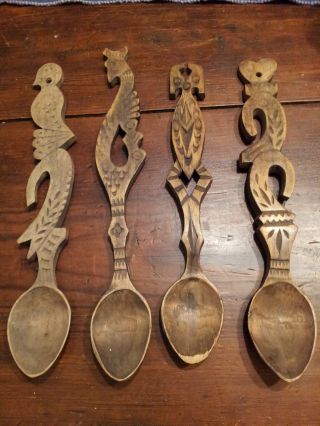 Set Of 4 Old Antique Pa Dutch Design Wooden Carved Spoons photo