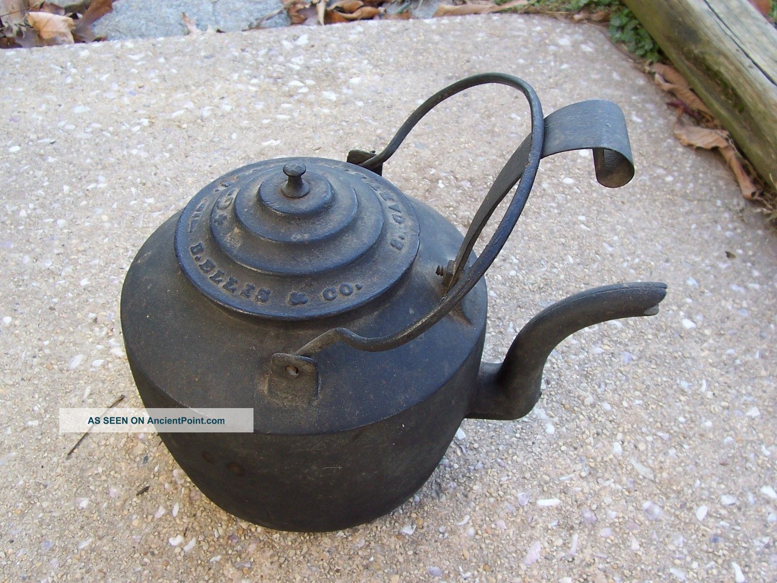 Antique Cast Iron Tipping Kettle Mid 19th C.  Cast Iron Tilting Kettle Primitives photo