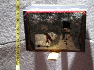 Punch Needle Box Folk Art Snowman Sheep Snowflakes Winter Blizzard Christmas New photo