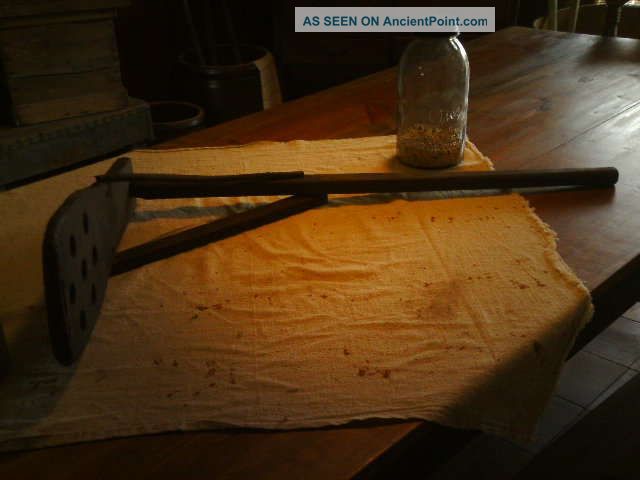 Primitive Farm House Wall Arm Quilt Rack Primitives photo