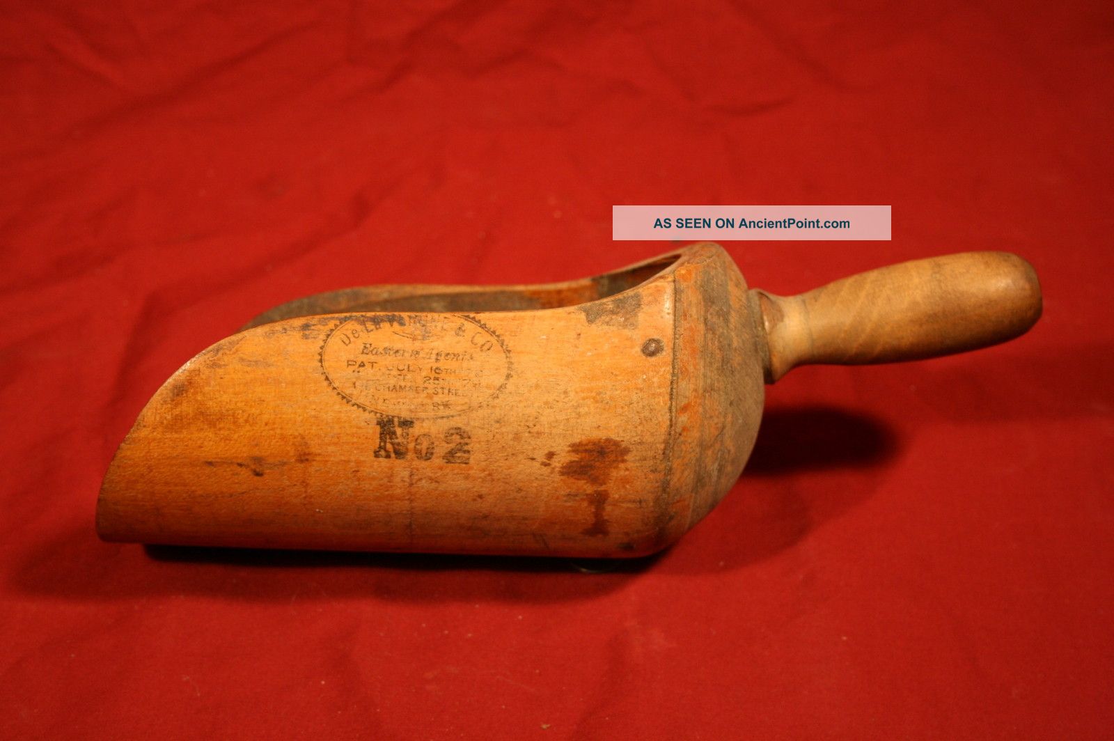 Antique Primitive Early Wooden Grain Scoop Flour Corn Bean Scoop Primitives photo