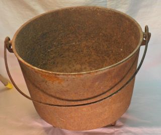 Antique Favorite Piqua Ware 8 Footed Iron Kettle Pot Cauldron Stew Cooking photo